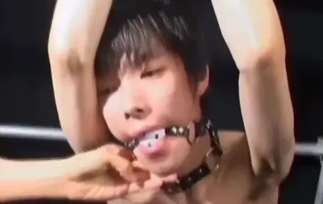 Young Japanese Twink Submits to Dominant Master