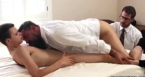 Young Twink Gets Fucked in Shower