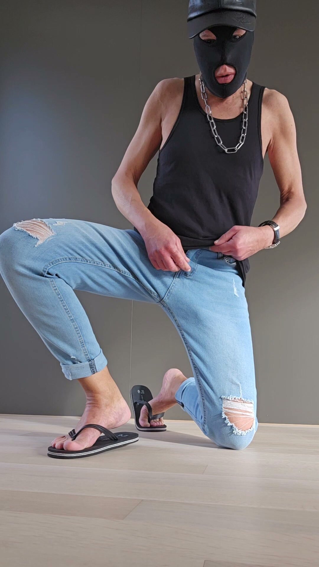 Solo Guy Jerks Off in Jeans and Flip Flops