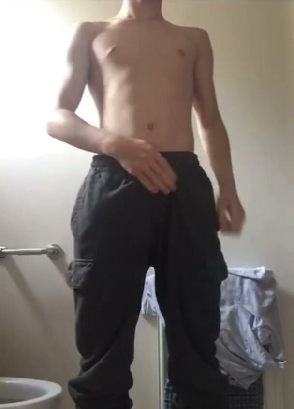 Young Twink Gets Fucked in Hardcore Action