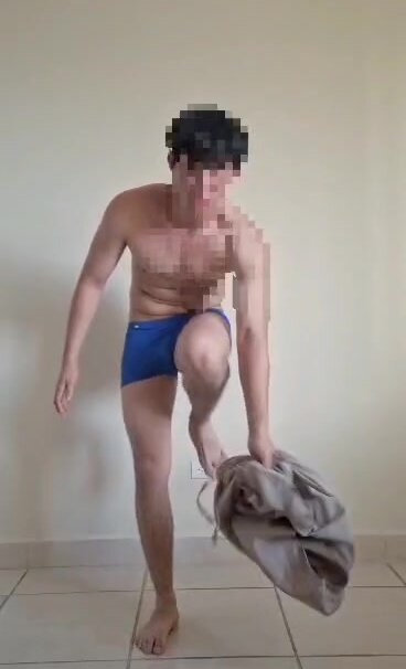 Young Twink Spins Cock in Nude Solo Tease