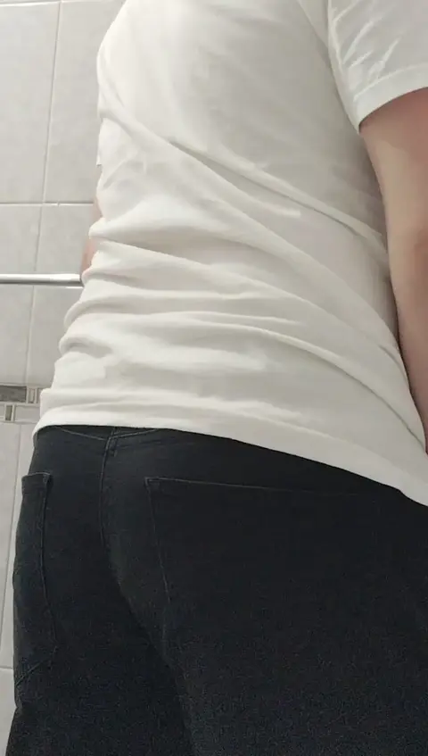 Office Worker Gets Fucked After Hours