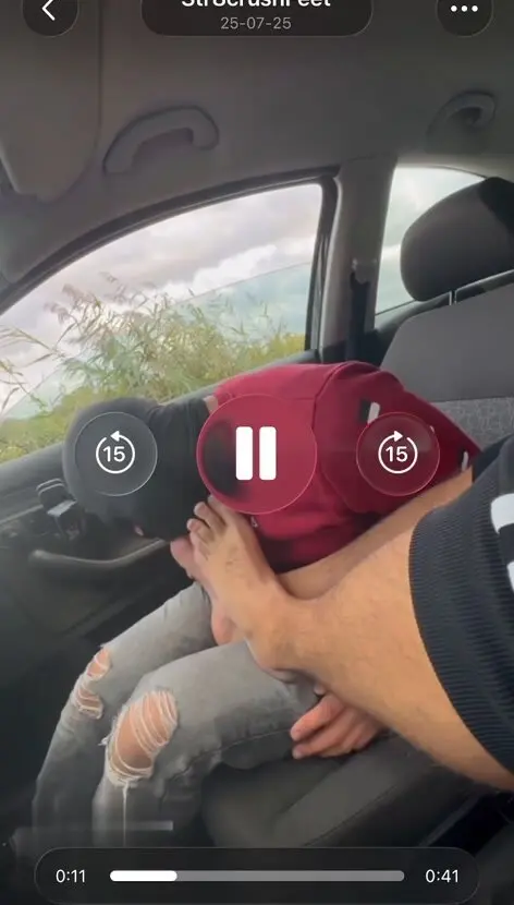 Arab Guy Gets Feet Licked by Admirer