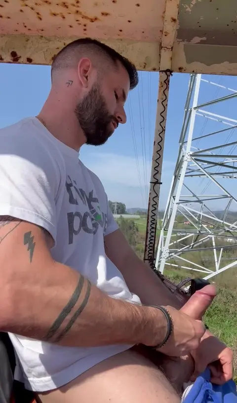 Big White Guy Cumming Five Times