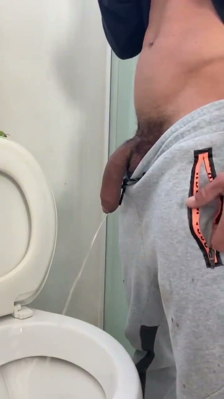Guy Gets Blowjob From Hungry Mouth