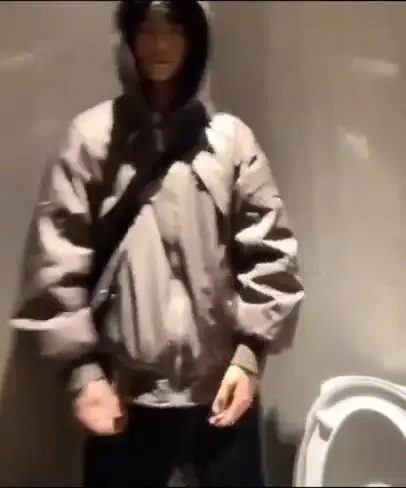 Korean Hunk Gets Fucked