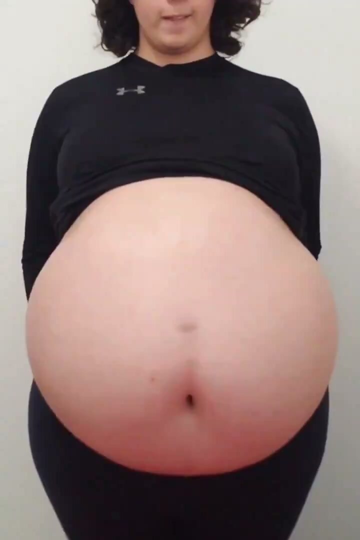 Sensitive Twink Masturbates Alone