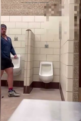 Beefy Guy Cruises for Sex in Public Bathroom