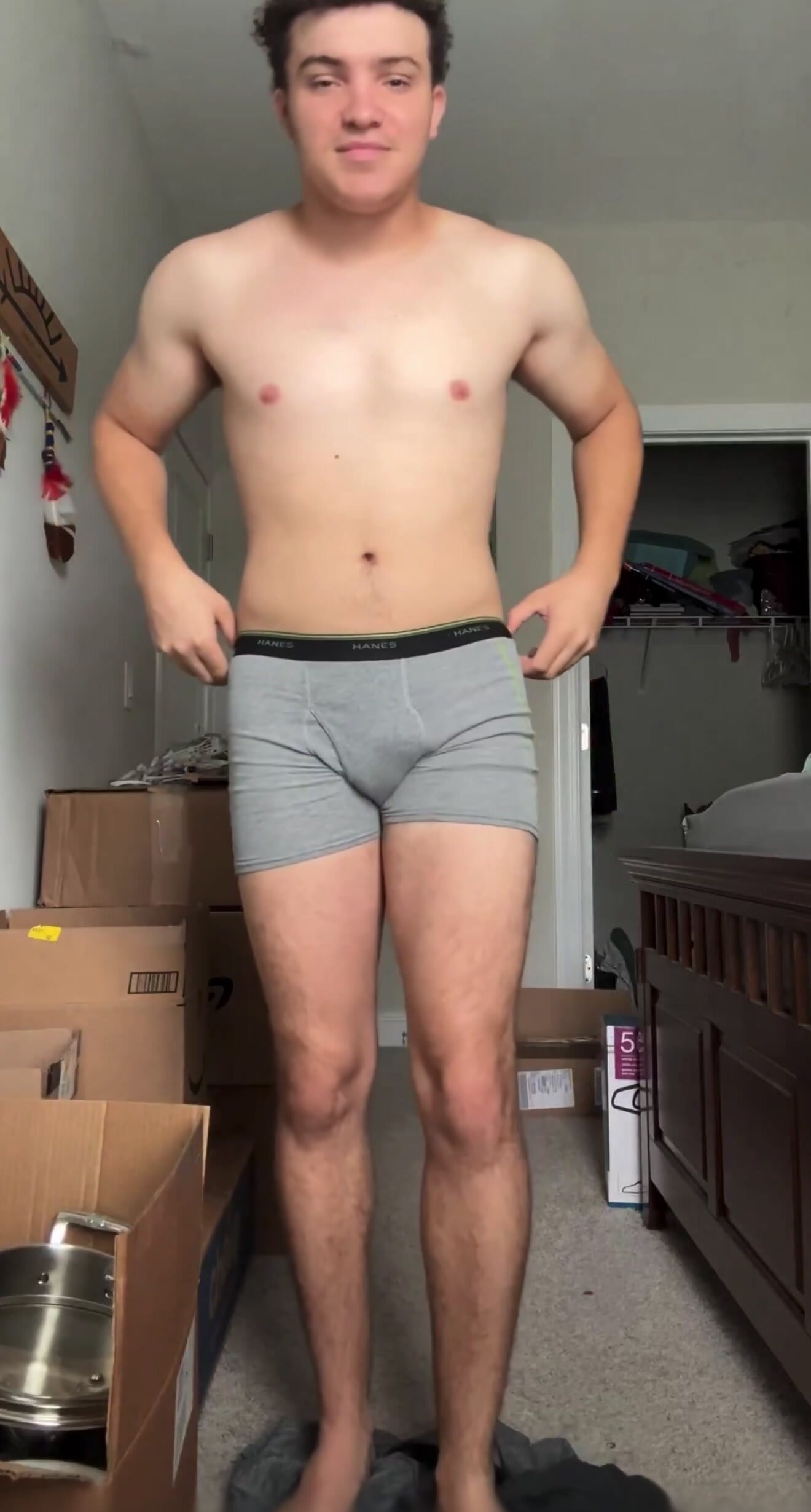 Bubble Butt Guy Gets Fucked Hard
