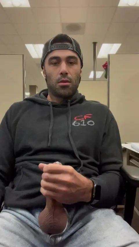 Office Worker Masturbates at Desk