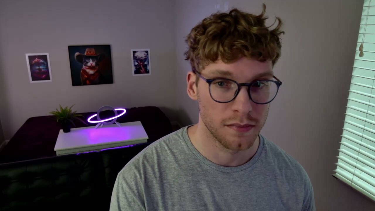 Nerdy Guy Exposes Dick on Live Webcam