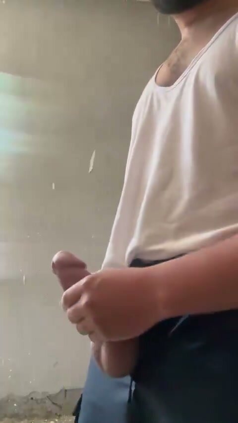 Arab Guy Masturbates Huge Cock