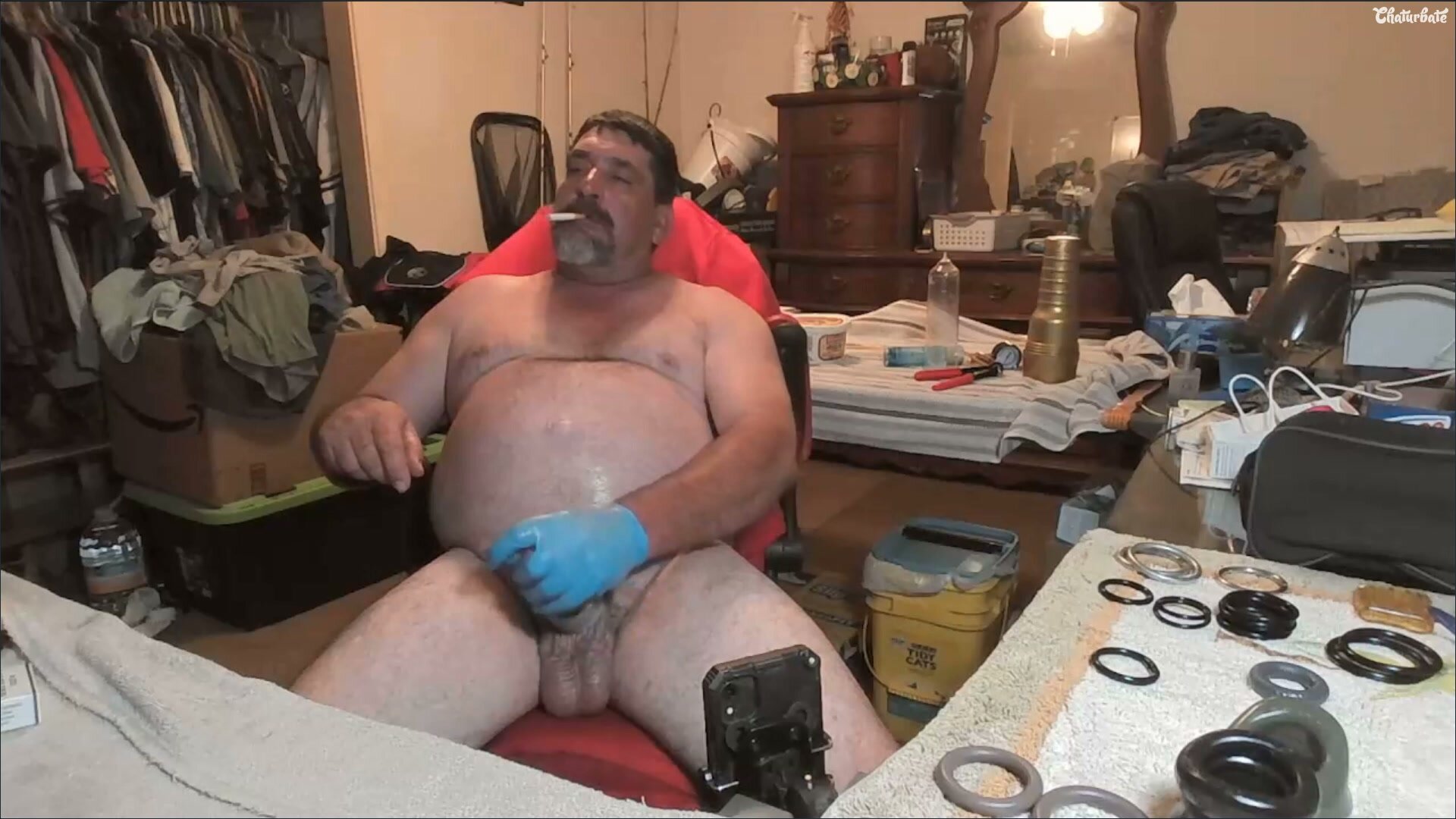 Daddy Masturbates and Cums with Huge Load
