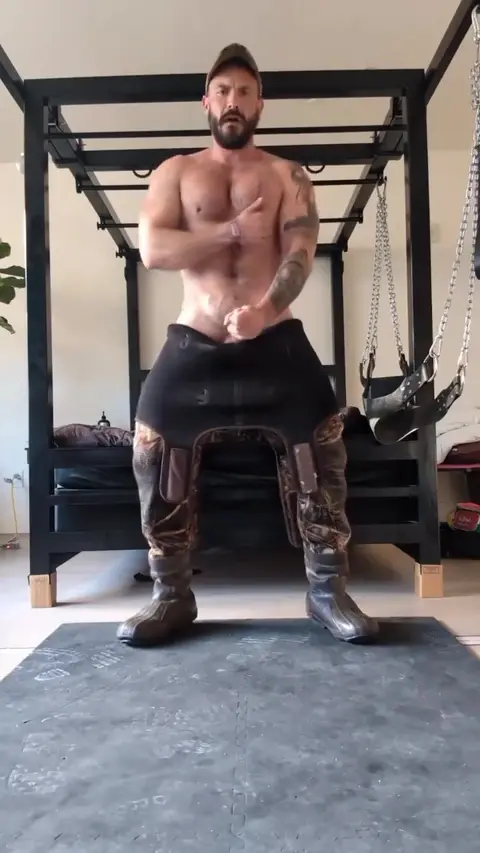 Guy Ejaculates on Floor with Intense Orgasm