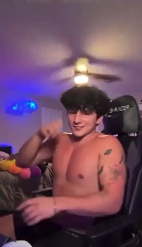 Twink Jerks Off in Underwear Solo