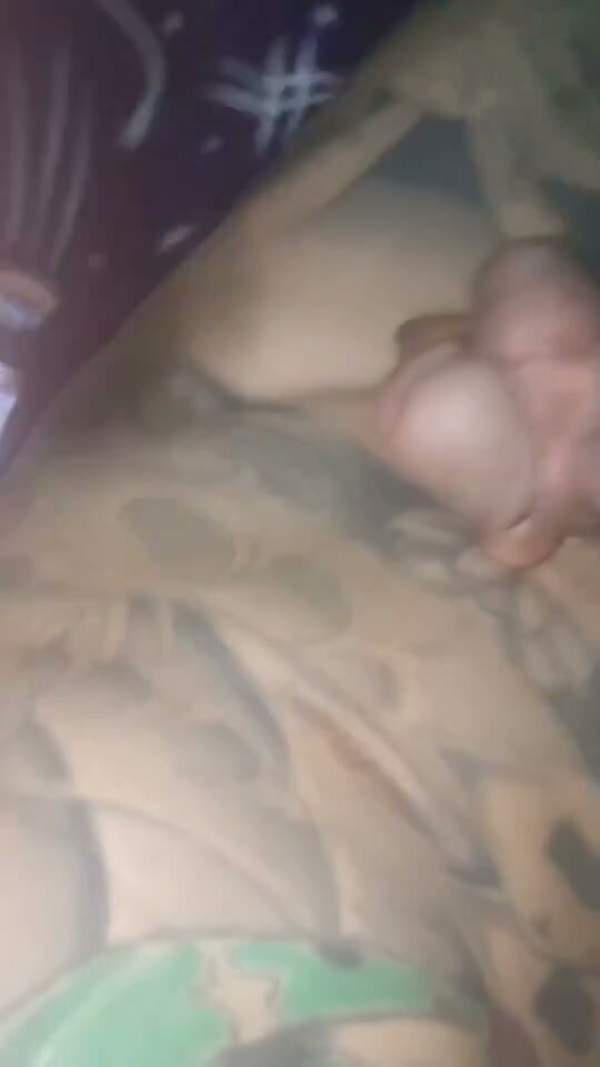 Solo Guy Masturbates in Jerk Off Session