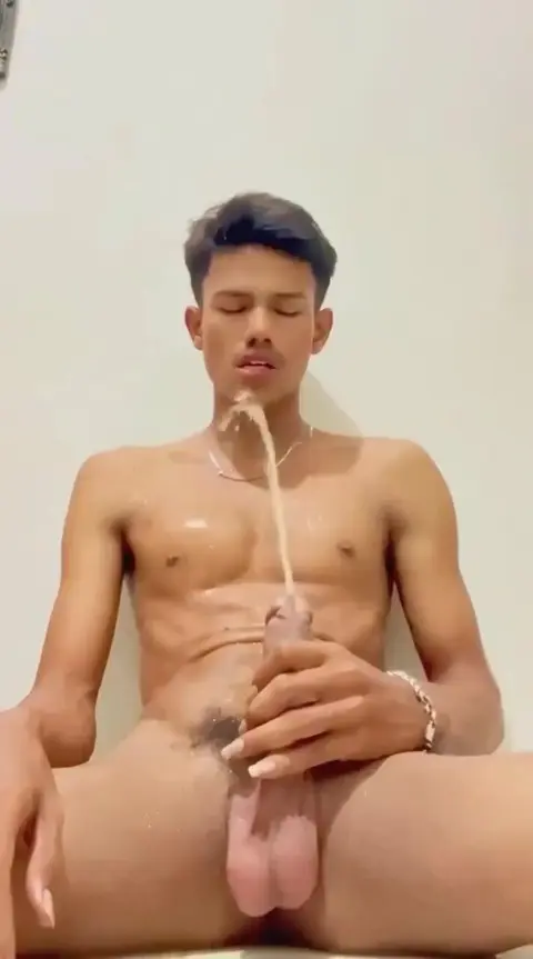 Thai Guy Gets Pissed On