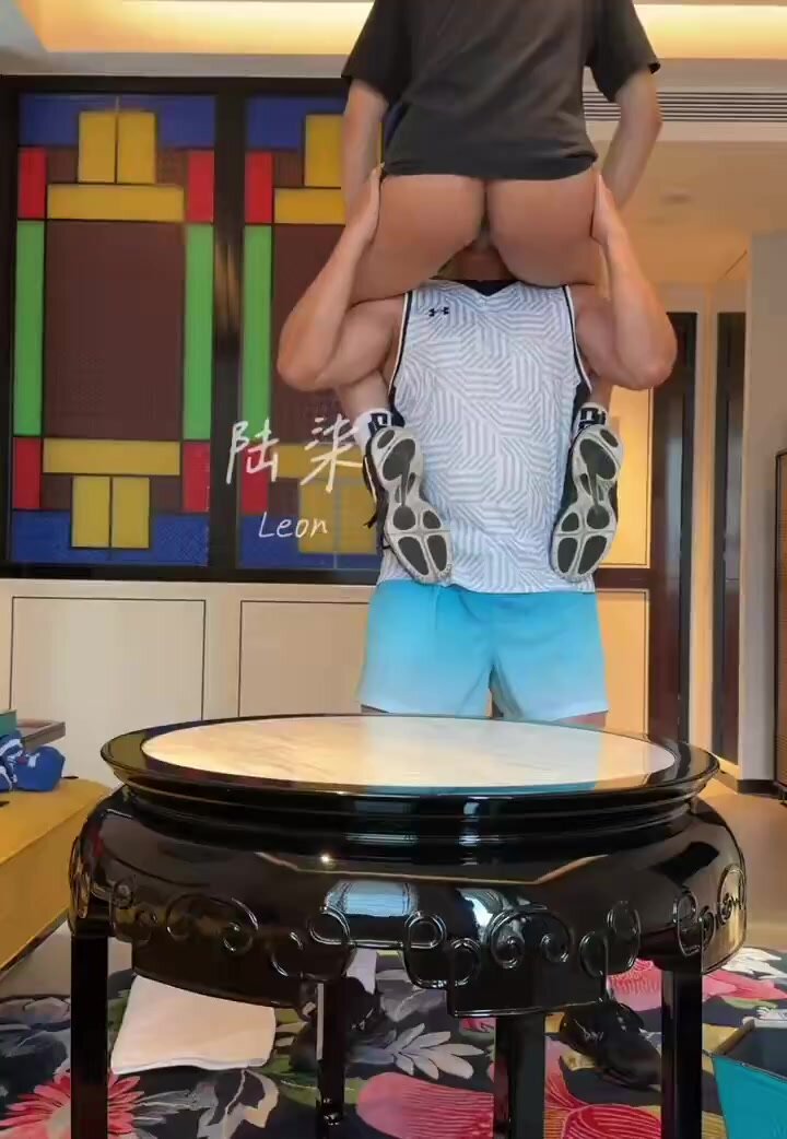 Dominator Fucks Face While Piggybacked