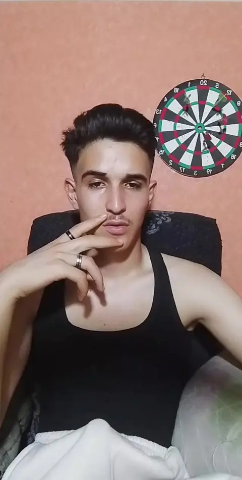 Exposed Bulge Tease on Camera