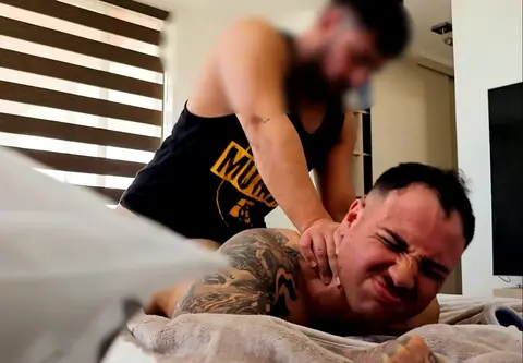Gym Buddy Gets Filled by Hung Top