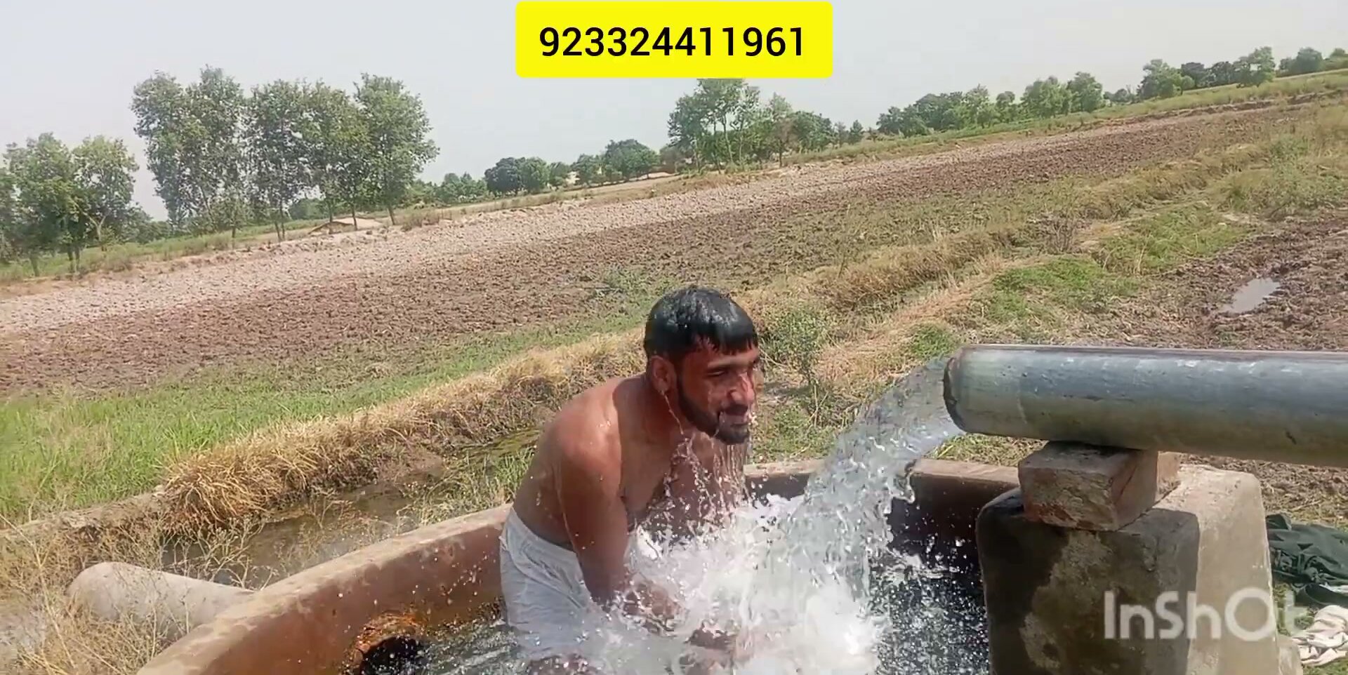 Gay Men Masturbate in Outdoor Tubewell