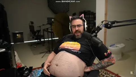 Hairy Guy Gets Belly Fucked