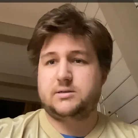 Solo Guy Jacks Off to Completion