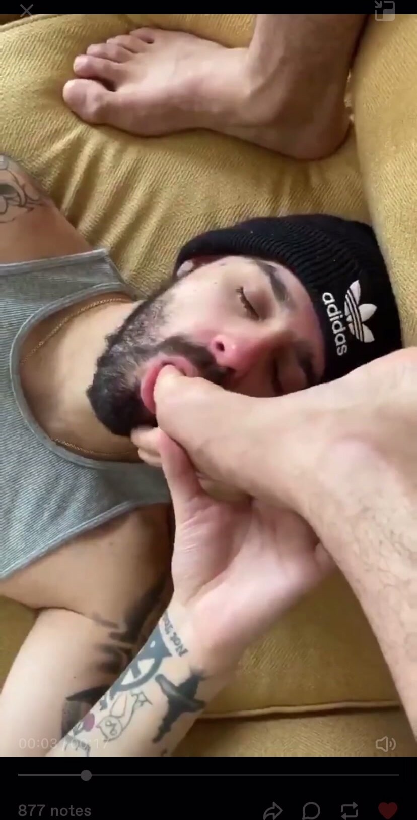 Gay Foot Fetish: Guys Lick and Eat Feet