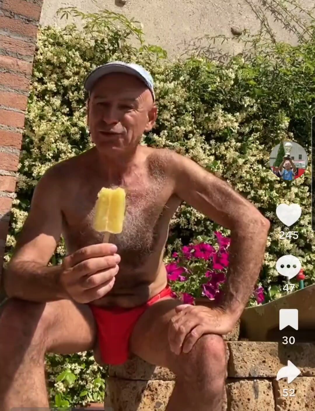 Italian Daddy Cumming Out