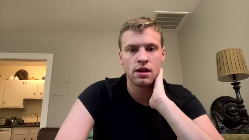 White Guy Shows Off Ass in Doggy Style