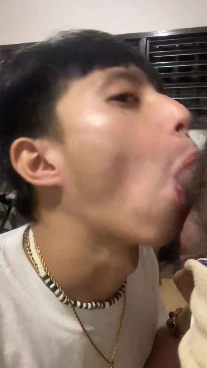 Filipino Twink Gives Friend Oral Sex