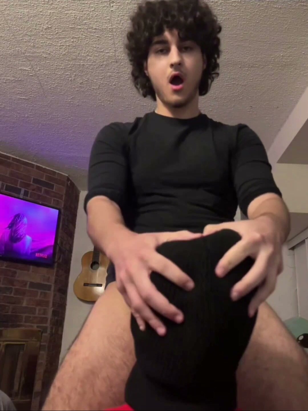 Twink Uses Body as Human Flashlight