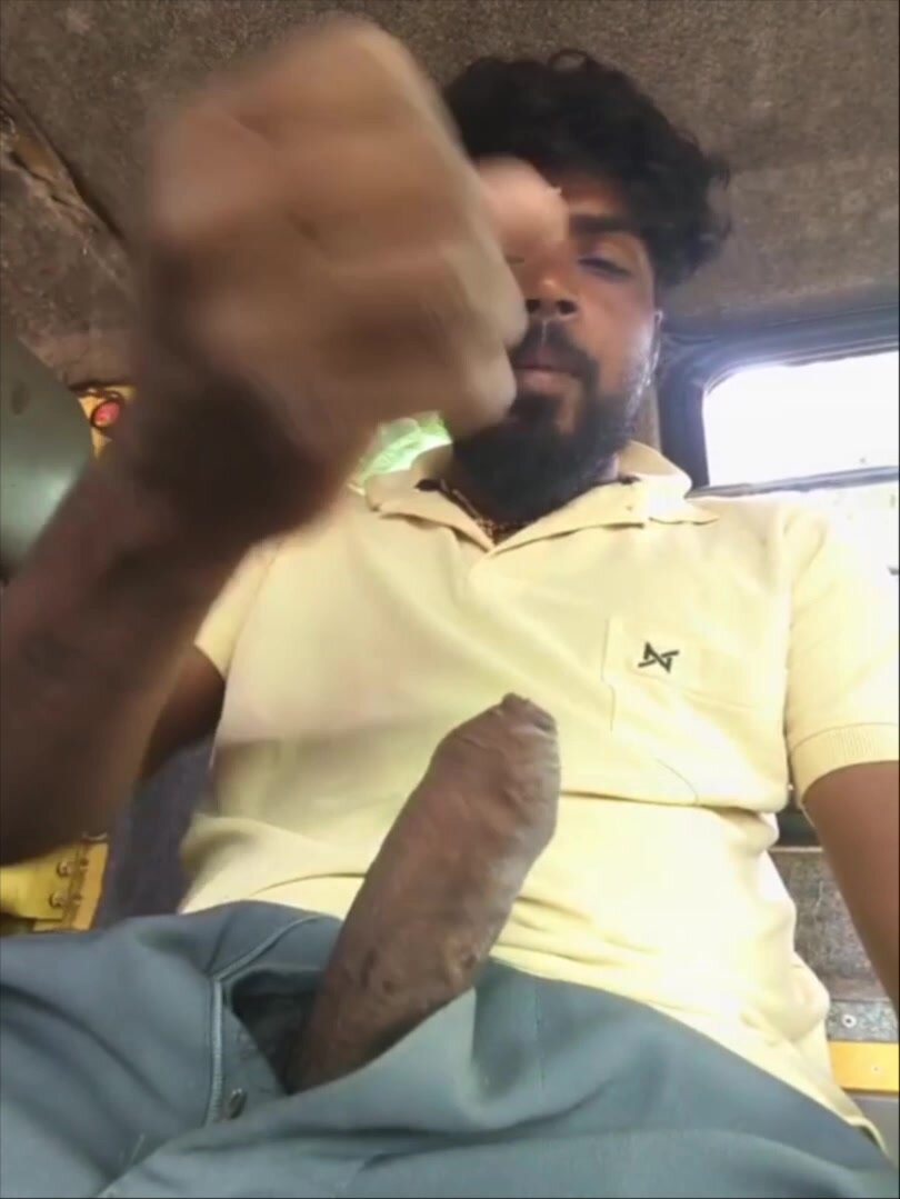 Indian Guy Receives Stranger's Cumshot