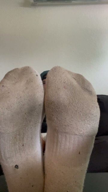Gay Foot Fetish with Stinky Socks and Toe Play
