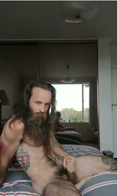 Hairy Bear Gets Bareback Cumshot in 3D Gay BDSM Scene