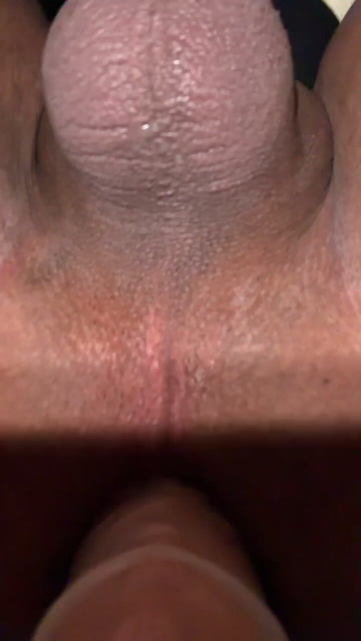 Fatty Ass Gets Fucked in Hardcore Gay Scene