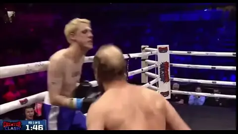 Twink Gets Roughly Dominated by Top