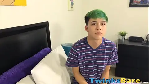 Twinks Casey, Xandee, and Cole in Bareback Threesome