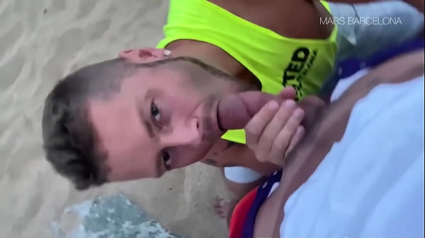 Multiple Big Dicks Receive Outdoor Blowjobs