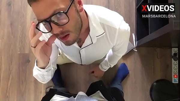 Office Workers Share Blowjobs and Anal Sex