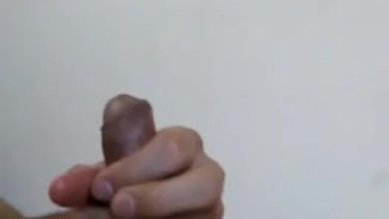 Solo Guy Jerks Off in Bed