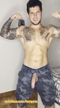 Military Guy Cums Hands-Free with Big Cock