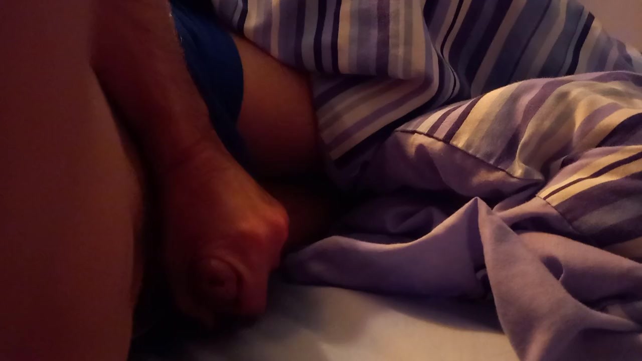 Thick Cock Cumshot with Multiple Explosions