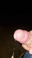 Guy Masturbates Outdoors in Public