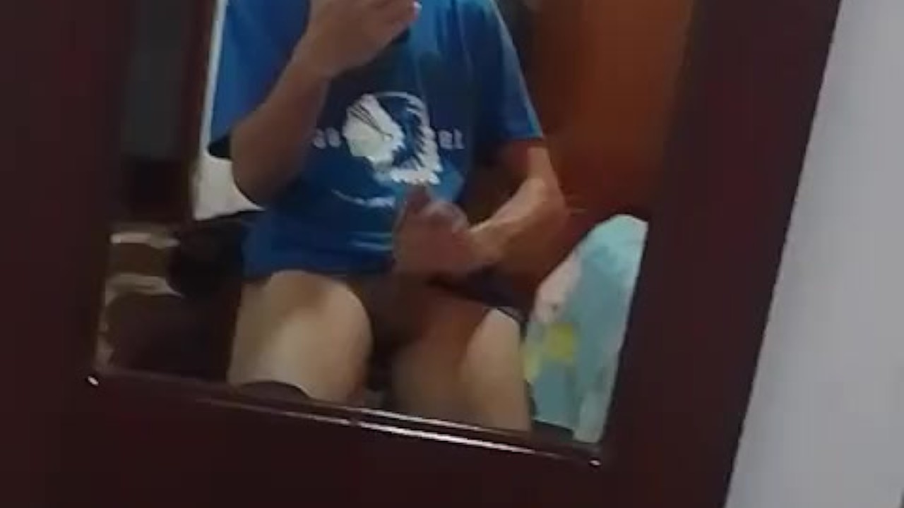 Sexy Guy Shows Off Body in Mirror