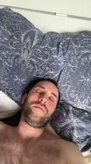 Morning Handjob with GeorgeGuess