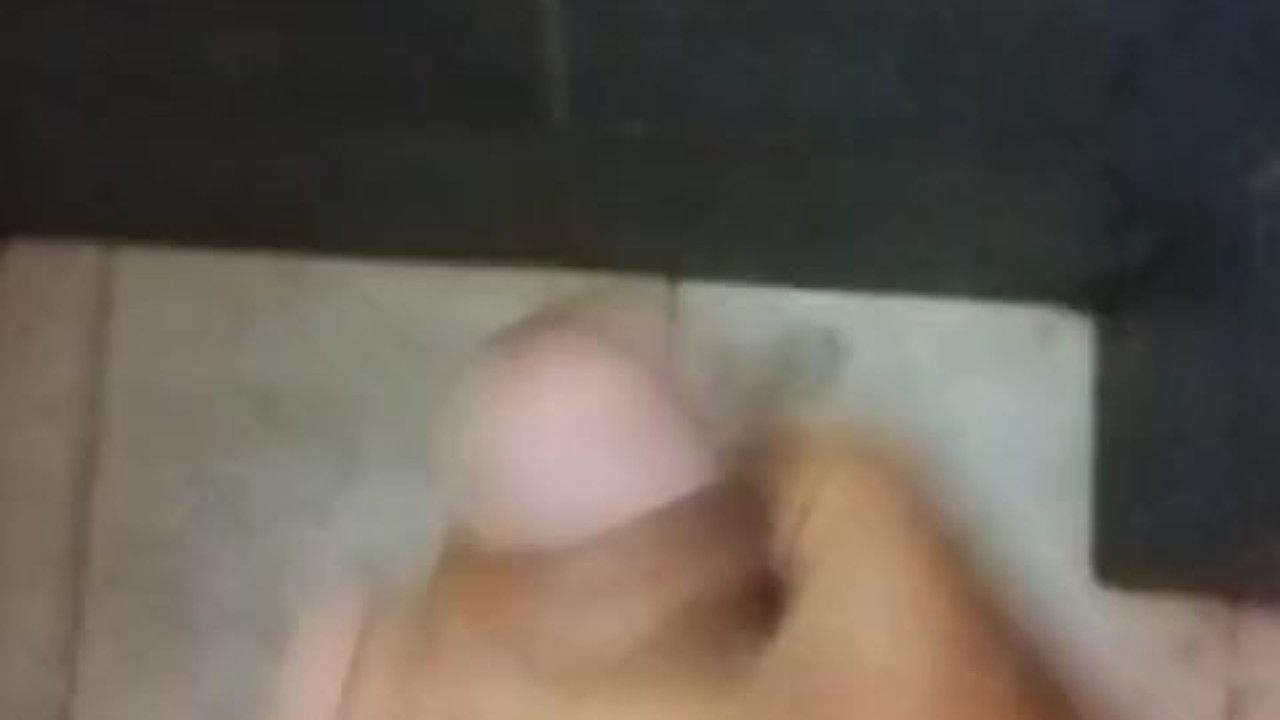 Solo Guy Masturbates Thinking of Sexy Neighbor