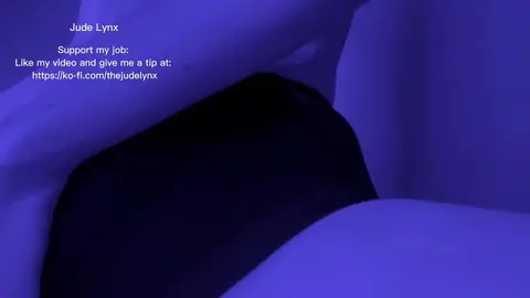 Jude Lynx Gets Blowjob from Eager Partner