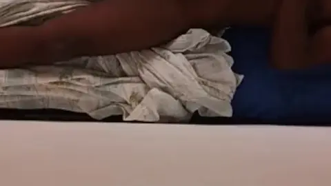 Morning Masturbation Session Ends in Climax