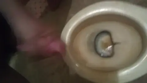 Solo Guy Masturbates at Home During Quarantine